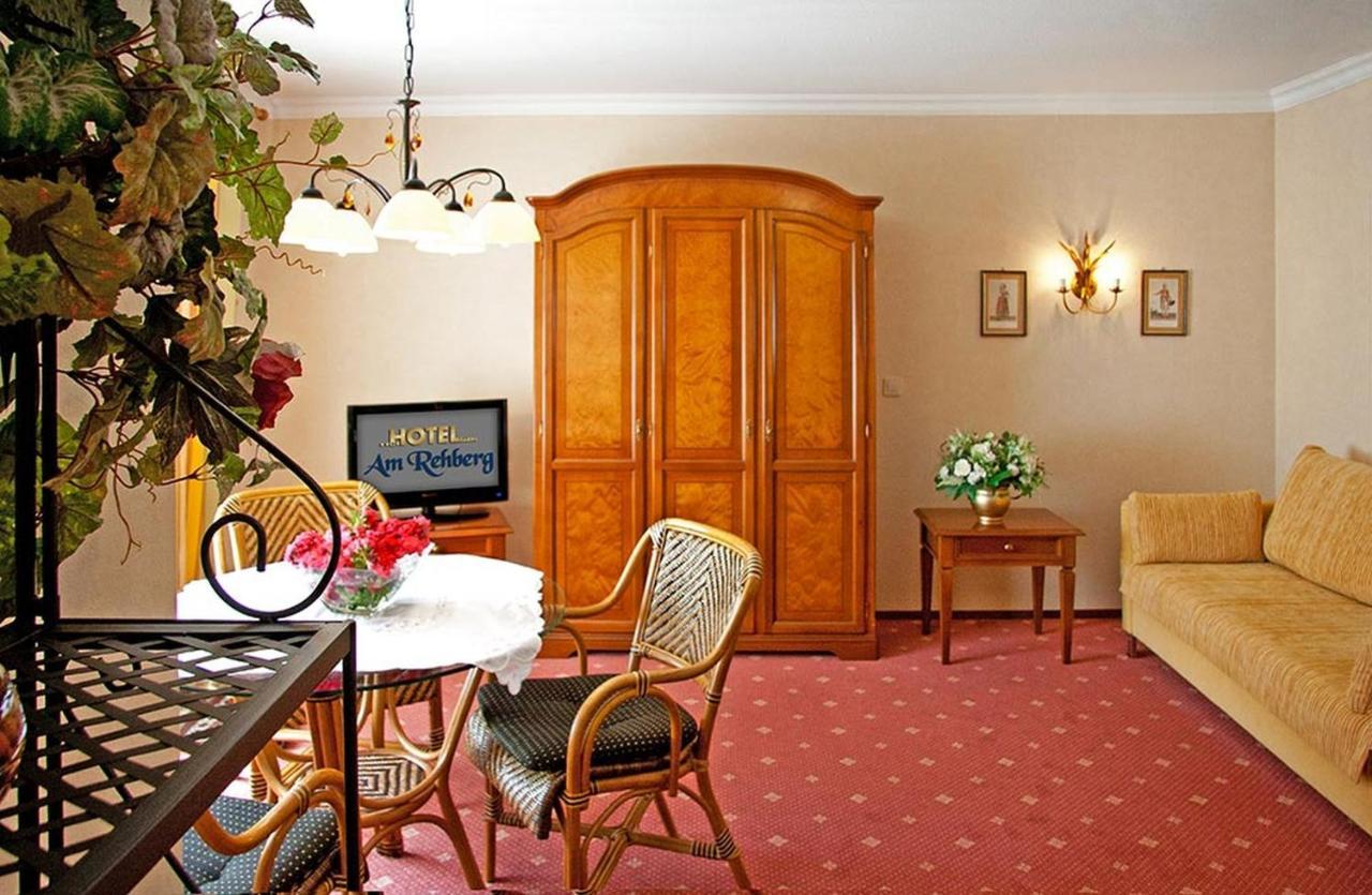 Hotel Am Rehberg لينداو المظهر الخارجي الصورة