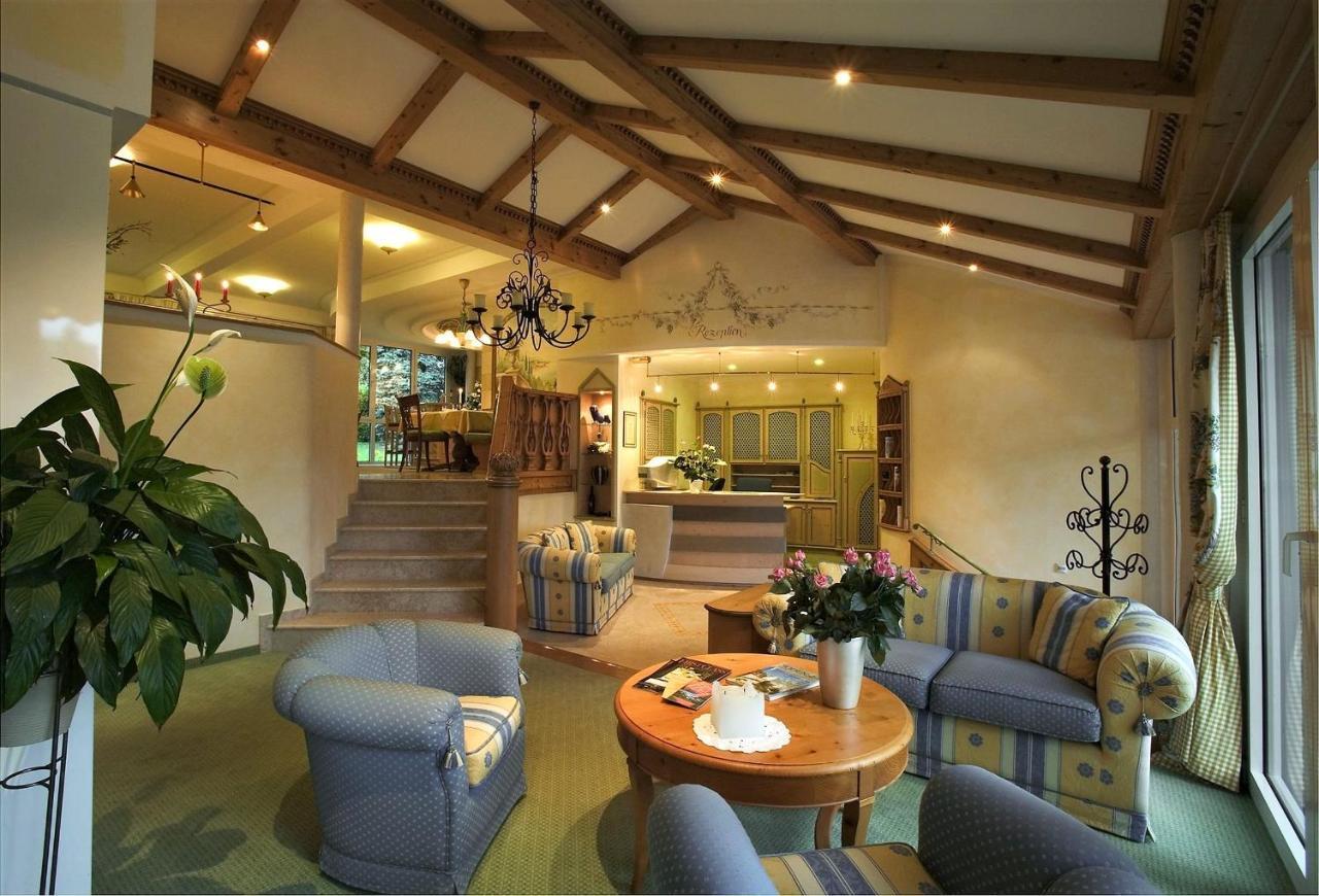 Hotel Am Rehberg لينداو المظهر الخارجي الصورة